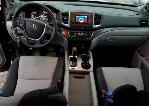 2017 Honda Ridgeline Rts from USA, damaged, VIN 5FPYK3F45HB036702